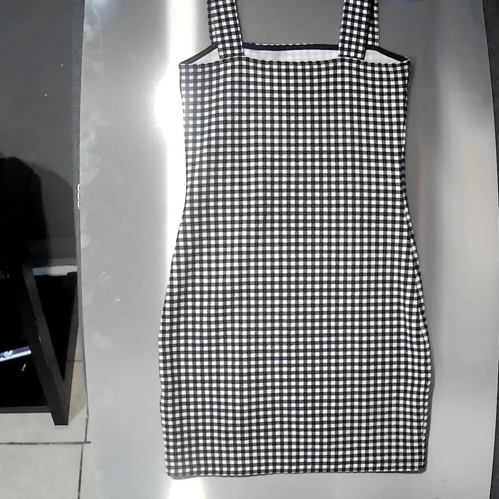 Mini Checkered Cocktail Dress - Picture 3 of 4